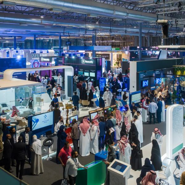 قيود في مؤتمر 24 Fintech للتقنية المالية